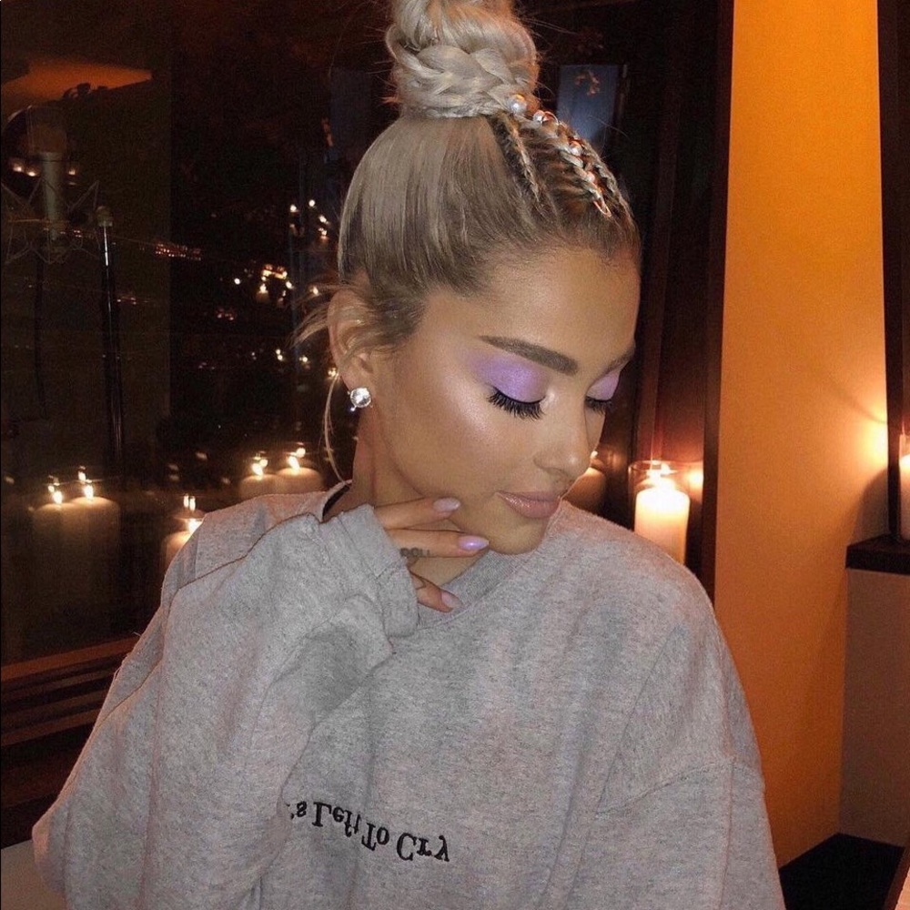 NEW Ariana Grande NTLTC Crewneck - Picture 3 of 13